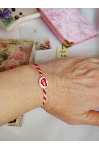 10 ADET LOVE BONCUKLU MARTENİÇKA BİLEKLİK ŞANS BEREKET ARKADAŞ SEVGİLİ EŞ ÇOCUK HEDİYE BAHAR - Resim 3