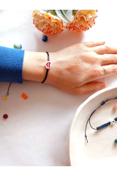 BİLEKLİK KARTLI LOVE YAZILI HEDİYELİK ŞANS BEREKET ARKADAŞ BİLEKLİĞİ SİYAH İP - Resim 3