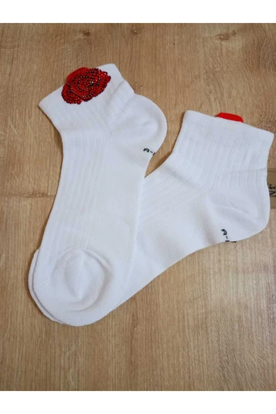 GÜL TAŞLI PAMUKLU BURUN DİKİŞSİZ KOKULU  LİKRALI KISA KONÇ ÇORAP BEYAZ KADIN ÇORABI 36-40 ürün görseli 1