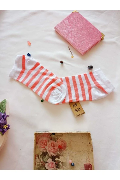 2 ÇİFT ÇORAP PAMUKLU BURUN DİKİŞSİZ YUMUŞAK KISA KONÇ DESENLİ KADIN PATİK ÇORABI 36-40 PEMBE BEYAZ - Resim 2