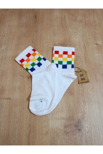 KARELİ DESENLİ PAMUKLU YUMUŞAK ÇORAP ARAKONÇ KADIN BEYAZ SOKET ÇORABI 36-40 - Resim 5