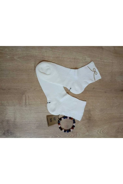 KURDELE TAŞLI LASTİKSİZ KOKULU LİKRALI KISAKONÇ  ÇORAP DİKİŞSİZ PAMUKLU EKRU KADIN ÇORABI 36-40 - Resim 4