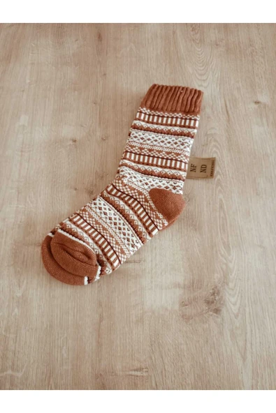 HAVLULU KIŞLIK YUMUŞAK SICAK YILBAŞI MOTİF DESENLİ ETNİK KADIN ÇORABI PAMUKLU TABA BEYAZ ÇORAP - Resim 3