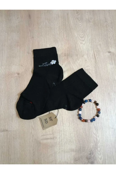 TAŞLI LOVE ÇİÇEK DESENLİ KOKULU LİKRALI KISAKONÇ ÇORAP DİKİŞSİZ PAMUKLU KADIN SİYAH ÇORABI 36-40 - Resim 2