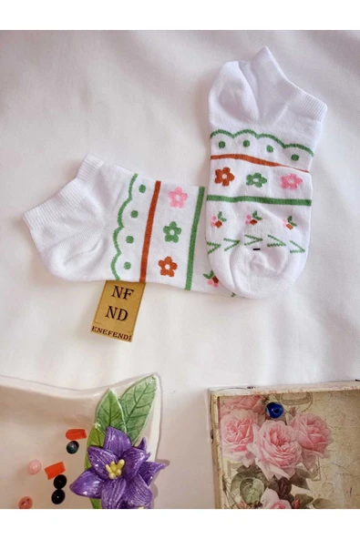 3 ÇİFT DİKİŞSİZ ÇORAP PATİK PAMUKLU KISA KONÇ KADIN ÇORABI 36-40 YEŞİL BEYAZ PEMBE ÇİÇEKLİ - Resim 2