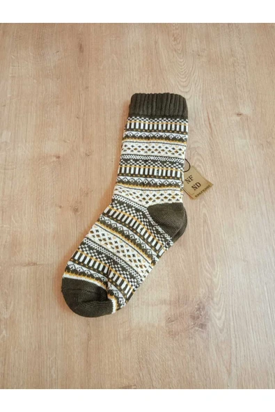 HAVLULU KIŞLIK YUMUŞAK SICAK YILBAŞI MOTİF DESENLİ ETNİK KADIN ÇORABI PAMUKLU HAKİ BEYAZ ÇORAP - Resim 2