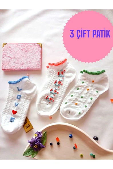 3 ÇİFT ÇORAP BURUN DİKİŞSİZ YUMUŞAK PAMUKLU KISA KONÇ DESENLİ KADIN PATİK 36-40 ürün görseli