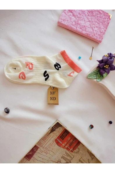 BURUN DİKİŞSİZ PATİK YUMUŞAK KADIN PAMUKLU KISA KONÇ DESENLİ ÇORAP 36-40 ürün görseli