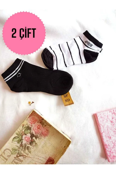 2 ÇİFT ÇORAP PAMUKLU BURUN DİKİŞSİZ KISA KONÇ PATİK DESENLİ KADIN ÇORABI 36-40 BEYAZ SİYAH ürün görseli 1