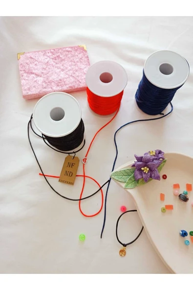 10 Pembe Boncuk 2m Siyah 2m Lacivert 2m Kırmızı Floş Ip Ve Bileklik Aparatı Plastik Hediye - Resim 5