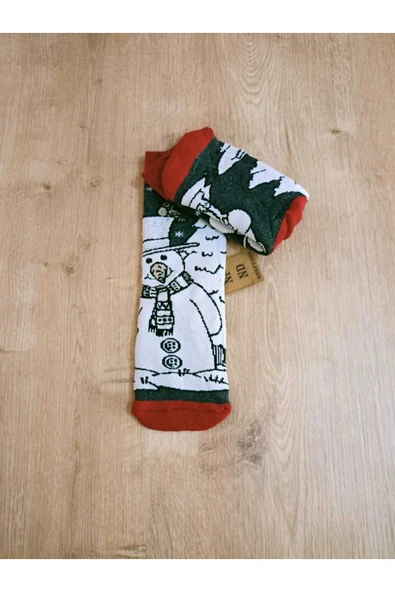 Yılbaşı Konseptli Uzun Havlulu Renkli Likralı Soket Çorap Kışlık Yeni Yıl Hediyelik Kadın Çorabı - Resim 2