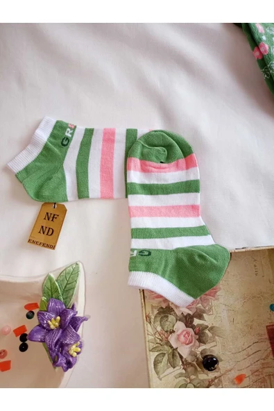 2 ÇİFT PATİK ÇORAP DİKİŞSİZ PAMUKLU KISA KONÇ DESENLİ KADIN ÇORABI 36-40 BEYAZ YEŞİL ÇİZGİLİ - Resim 5