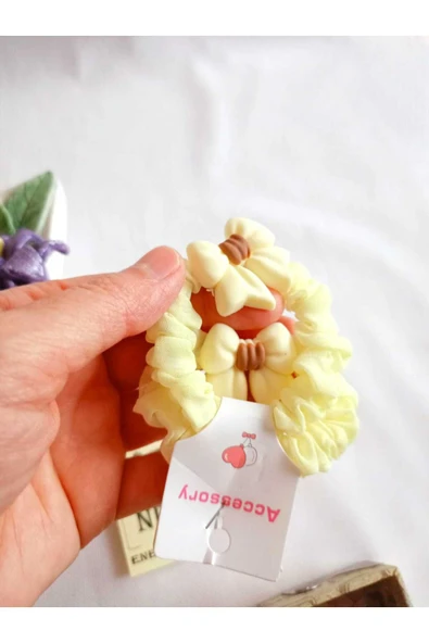 2 Adet Lastikli Toka Rahat Fiyonk Aksesuarlı Sarı Renk Hediye Kız Çocuk Genç - Resim 2