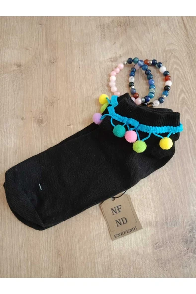 Ponponlu Aksesuarlı Kadın Step Çorabı Yumuşak Dikişsiz Yıkamalı Siyah Patik 36-40 ürün görseli 1