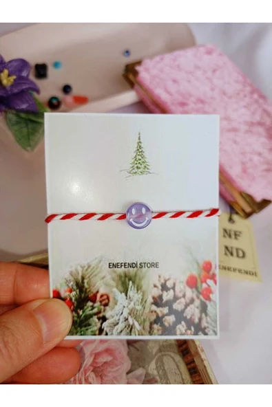 MOR ŞEFFAF BONCUKLU MARTENİÇKA BİLEKLİK ŞANS ARKADAŞ SEVGİLİ ÇOCUK HEDİYE BAHAR BİLEKLİĞİ KARTLI ürün görseli 1