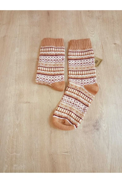 HAVLULU KIŞLIK YUMUŞAK SICAK YILBAŞI MOTİF DESENLİ ETNİK KADIN ÇORABI PAMUKLU KAHVE BEYAZ ÇORAP - Resim 5