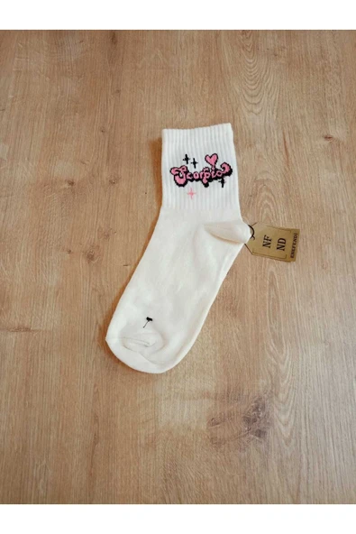 DESENLİ PAMUKLU YUMUŞAK ÇORAP ARAKONÇ KADIN EKRU KREM SOKET ÇORABI 36-40 ürün görseli 1