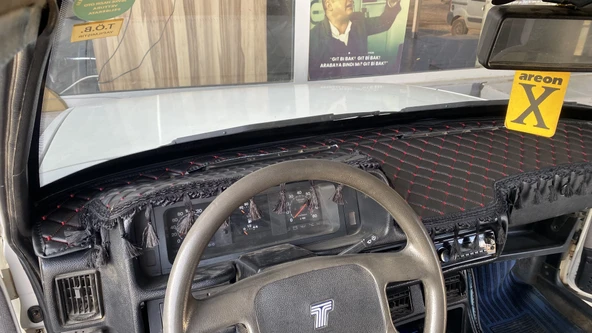 Tofaş Torpido Örtüsü & Konsol Kumaşı Kırmızı siyah Püsküllü - Resim 3