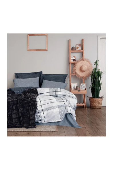 Cotton Box Çift Kişilik Trim Battaniyeli Nevresim Takımı Smooth Siyah - Resim 2