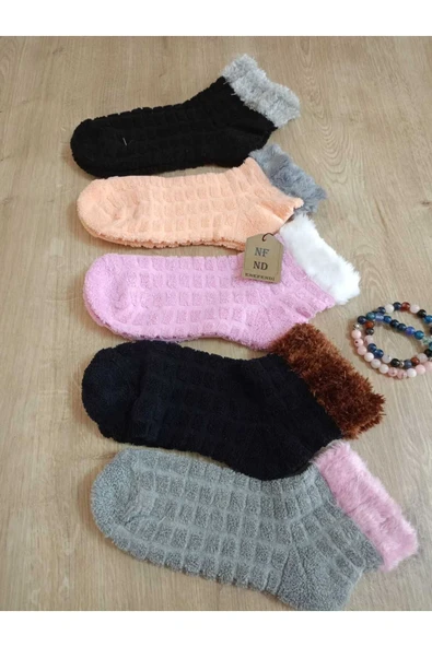 KOKULU SICAK YILBAŞI  HAVLU TAY TÜYÜ  PATİK KABARTMALI  YUMUŞAK SÜSLÜ SİYAH ÇORAP 36-40 - Resim 2