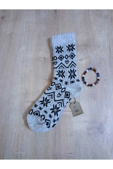 BAMBU TERMAL YIKAMALI SOKET YILBAŞI YUMUŞAK DESENLİ ETNİK ÇORAP  ÇORABI GRİ-SİYAH ürün görseli 1