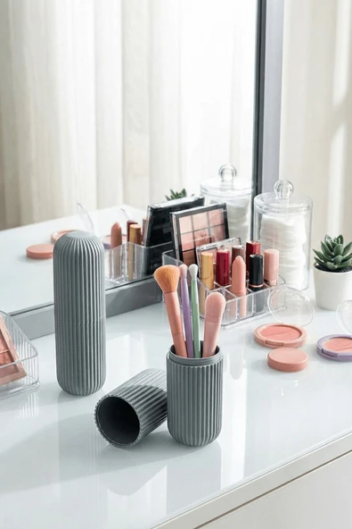 Gri - Seyahat Tipi Diş Fırçası, Makyaj Malzemesi Saklama Kabı, Çok Amaçlı Aksesuar Organizeri - Resim 3