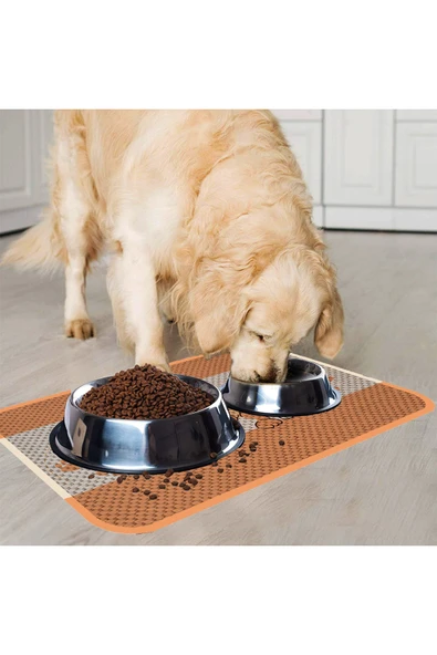 PeraMila KEDİ KÖPEK MAMA VE SU KABI ALTI PASPASI + TIRMALAMA ürün görseli