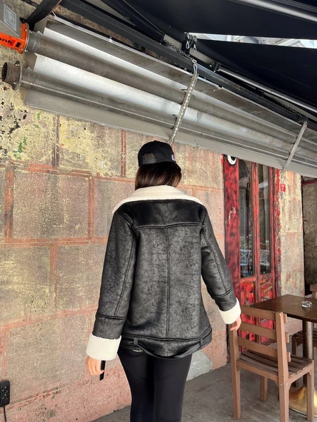 CHANEL DERİ SÜET KRAŞLI İÇİ PELUŞLU KAPLAMA KABAN - Resim 3