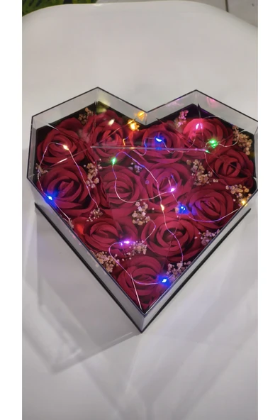 Kalp Kutu İçerisinde Kırmızı Kadife Güller Işıklı Tasarım Sevdiklerinize Özel Hediyelik - Resim 2