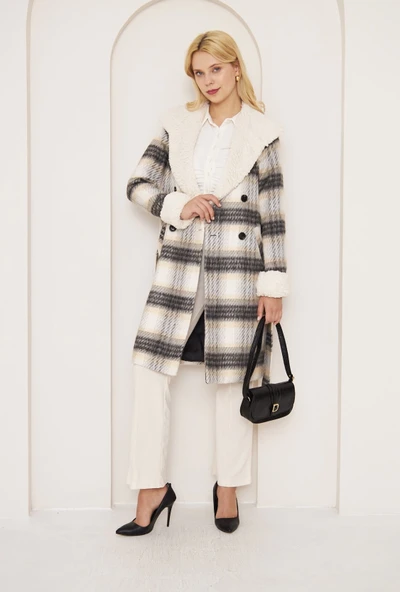 KÜRKLÜ EKOSE KABAN ürün görseli 1