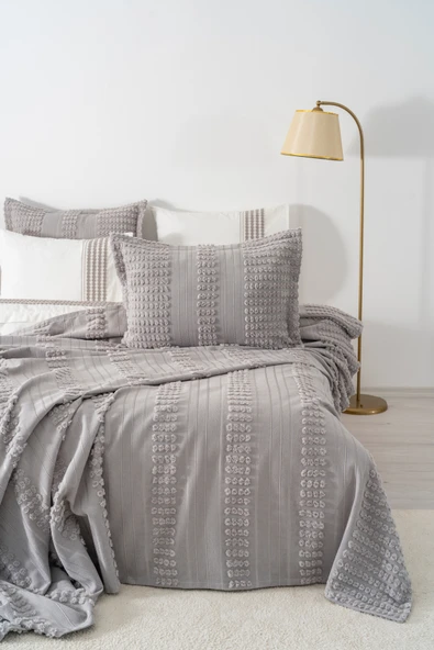 Maisa Gri Nakışlı Çift Kişilik Nevresimli Pike Seti - 7 Parça Çeyiz Seti - Resim 2