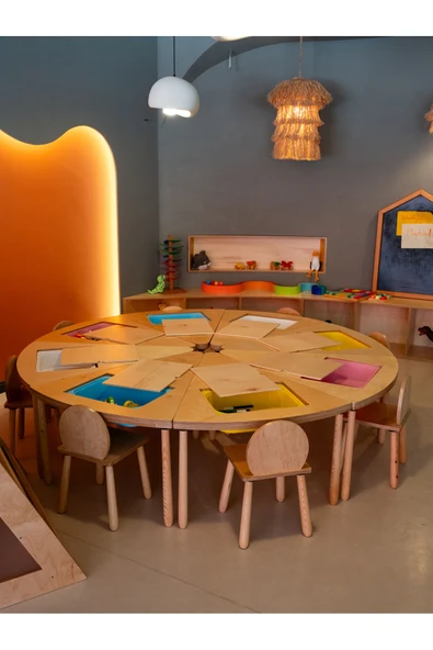 8 Parçalı Üçgen Etkinlik Masası ( 8 Kişilik) - Resim 3