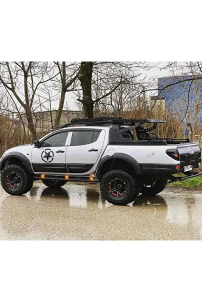 ROAL TUNİNG MİTSUBİLHİ L200 KAPI GÖVDE KAPLAMA KABARTMA DODİK 2007-20014 UYUMLU.(4PARÇA) ürün görseli