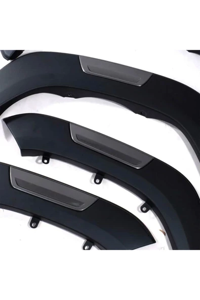 ROAL TUNİNG 2015-2020 TOYOTA HİLUX ÇAMURLUK DODİK KAPLAMA KABARTMA SETİ(İTHAL) - Resim 4