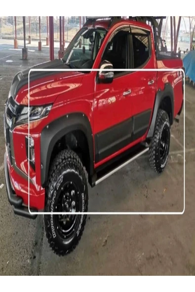 ROAL TUNİNG 2019+MİTSUBİSHİ L200 ÇAMURLUK DODİK KAPLAMA KABARTMA SETİ ürün görseli