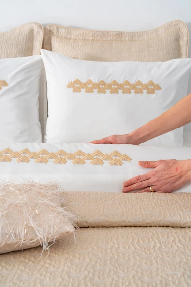 Parla Cappuccino Nakışlı Çift Kişilik Nevresimli Pike Seti - 8 Parça Çeyiz Seti - Resim 5