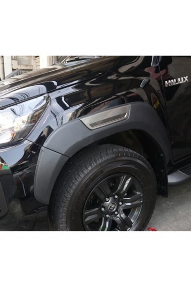 ROAL TUNİNG 2015-2020 TOYOTA HİLUX ÇAMURLUK DODİK KAPLAMA KABARTMA SETİ(İTHAL) ürün görseli
