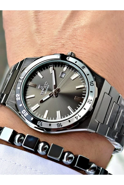 Reward Füme Renk Takvimli Model Spor Çelik Kordon Erkek Kol Saati + BİLEKLİK HEDİYELİ ürün görseli 1