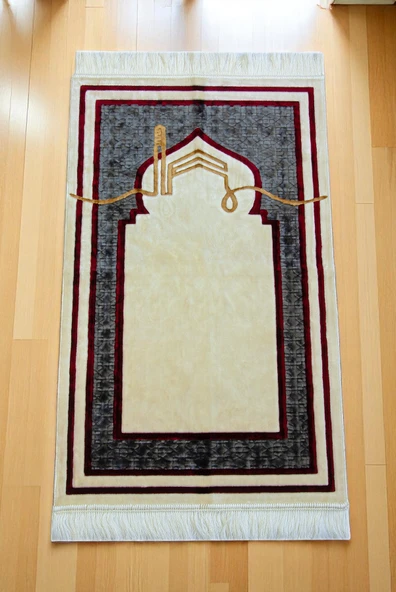 Kabe Detaylı Lüks Kaymaz Tabanlı Kadife Seccade ürün görseli 1