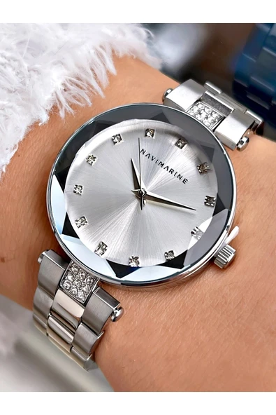 Navimarine Gümüş Renk Çelik Kordon Taşlı Kadın Kol Saati Bileklik Hediyeli ürün görseli 1