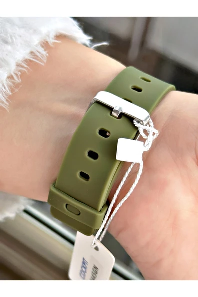 Cockpit Silikon Kordon 5 ATM Su Geçirmez Alarmlı Işıklı Kronometreli Dijital Kadın Kol Saati - Resim 3