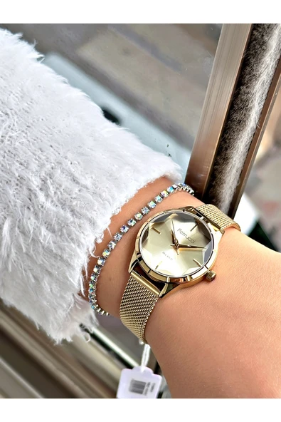 Ferrucci Altın Renk Kesme Cam Model Hasır Kordon  Kadın Kol Saati + BİLEKLİK - Resim 2