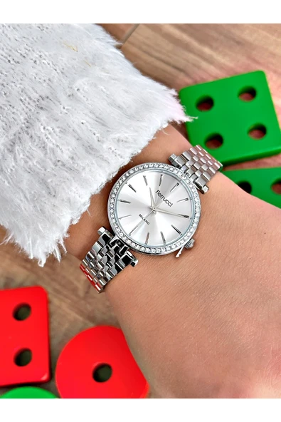 Ferrucci Gümüş Renk Taşlı Klasik Model  Çelik Kordon Kadın Kol Saati + BİLEKLİK ürün görseli 1