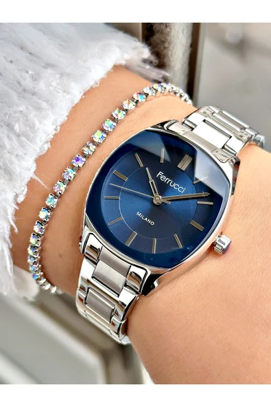 Ferrucci Gümüş Renk Klasik Aynalı Camlı Kadın Kol Saati + BİLEKLİK HEDİYELİ ürün görseli 1
