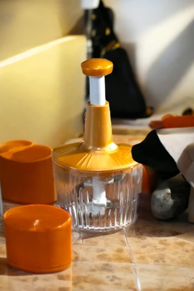 Sezka Life Solingen 5 Bıçaklı Manuel Doğrayıcı El Rondosu Sarı El Blenderi El Basmalı Rondo ürün görseli