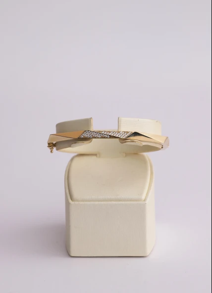 Kelepçe 12 ürün görseli