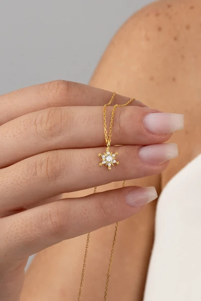 925 ayar gümüş kolye altın yaldızlı zirkon taşlı kar kristali kolye SGTL13147GOLD ürün görseli