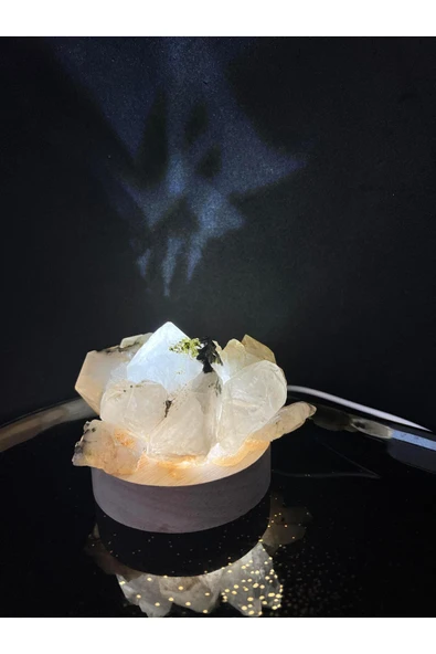 gemsartdeco KÜME KUVARS DOĞALTAŞ LAMBA ürün görseli