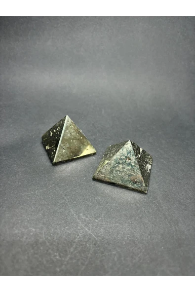 gemsartdeco PİRİT DOĞALTAŞ PİRAMİT ürün görseli 1