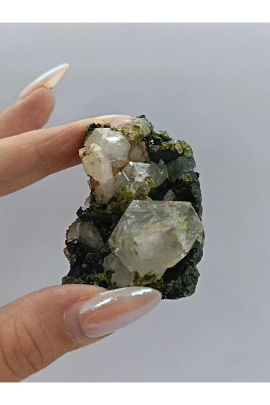 gemsartdeco Koleksiyonluk Epidotlu Kuvars Doğaltaş - Resim 3